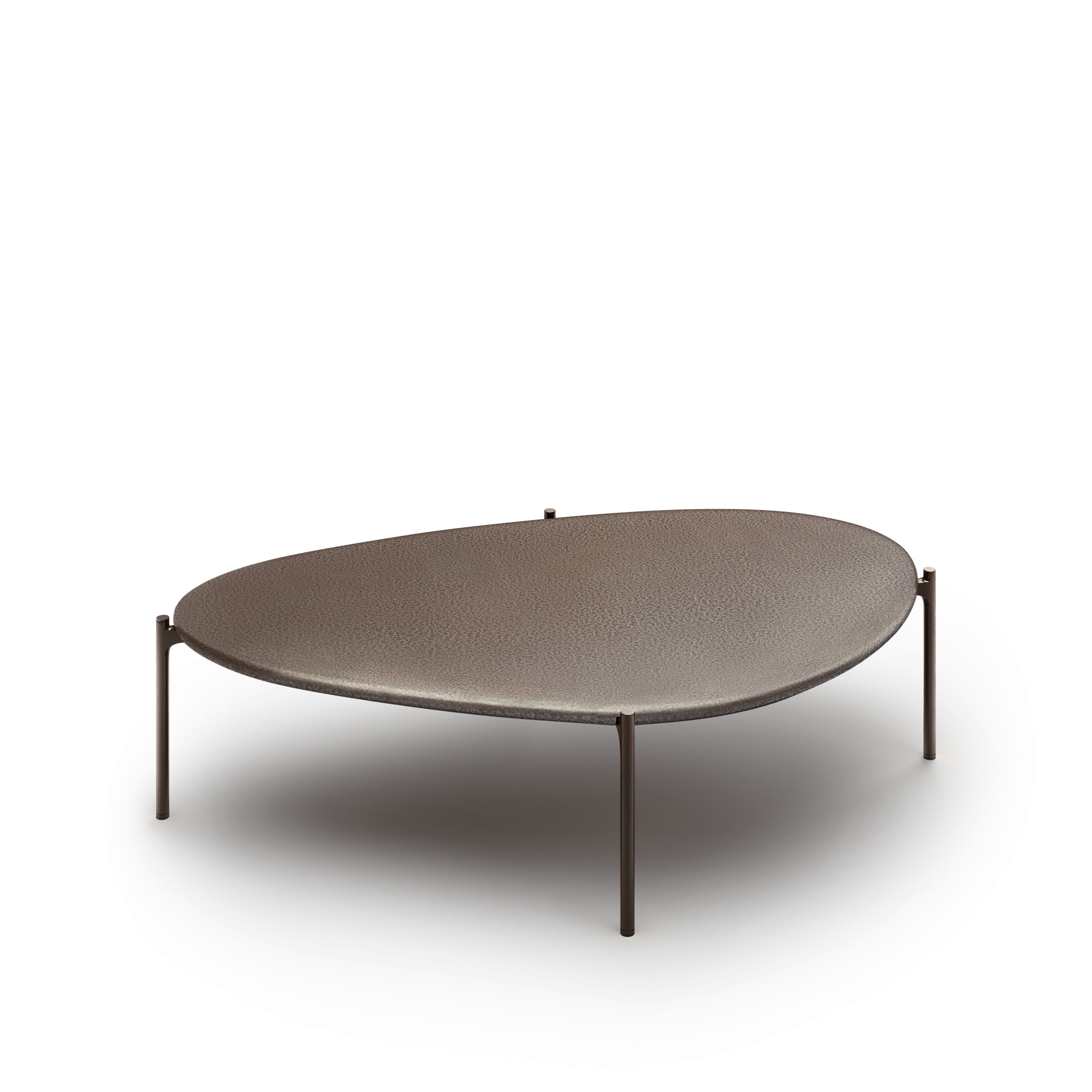 PDP-WK-Ishino-Table-bronze-0007-H_master.tif