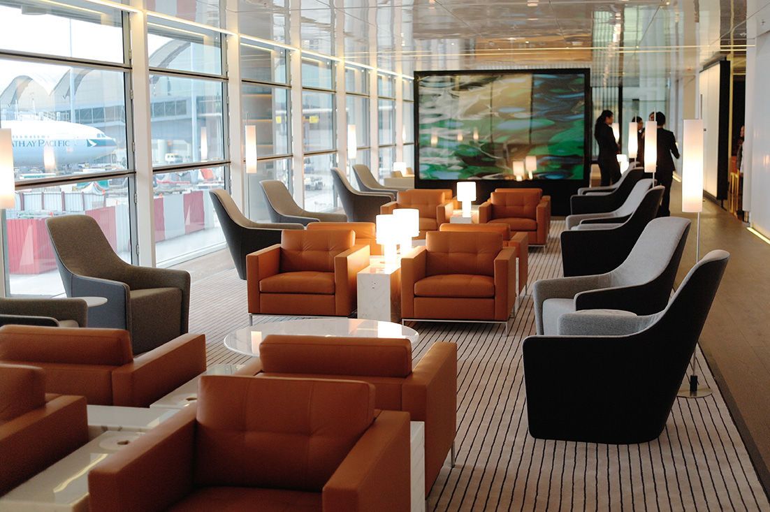 cathay pacific business class lounge